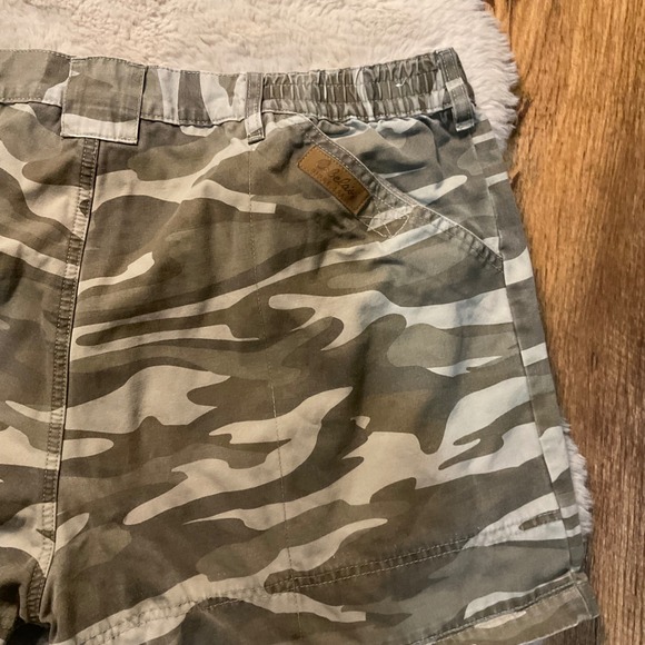 Cabelas‎ Camo Shorts Size 38 Men's Cargo Cotton 5" Inseam Pull On - Picture 9 of 9